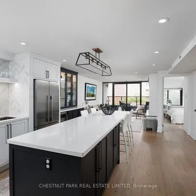 40,&nbsp;Oaklands, Yonge-St. Clair, Toronto