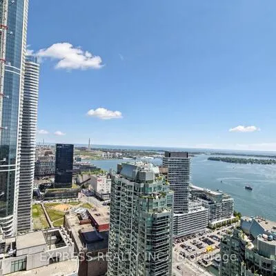 33,&nbsp;Bay, Waterfront Communities C1, Toronto