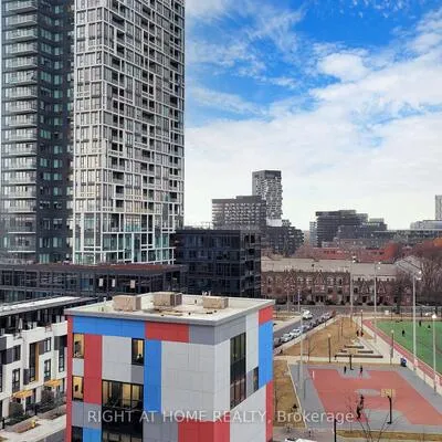 20,&nbsp;Tubman, Regent Park, Toronto