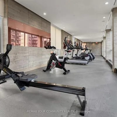 121,&nbsp;Mcmahon, Bayview Village, Toronto