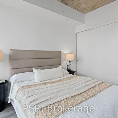 161,&nbsp;Roehampton, Mount Pleasant West, Toronto