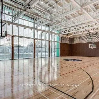 117,&nbsp;McMahon, Bayview Village, Toronto