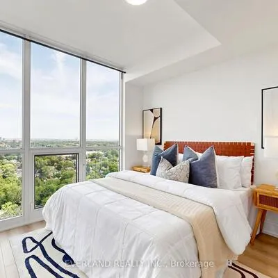 88,&nbsp;Sheppard, Willowdale East, Toronto