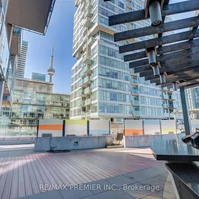 199,&nbsp;Richmond, Waterfront Communities C1, Toronto