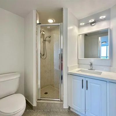 23,&nbsp;Hollywood, Willowdale East, Toronto