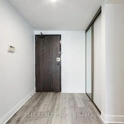 77,&nbsp;Carlton, Church-Yonge Corridor, Toronto