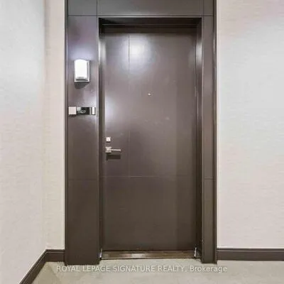 120,&nbsp;Harrison Garden, Willowdale East, Toronto