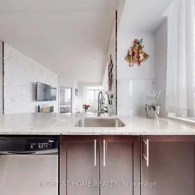 125,&nbsp;Western Battery, Niagara, Toronto