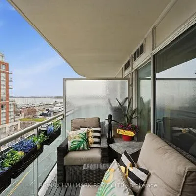 600,&nbsp;Queens, Waterfront Communities C1, Toronto