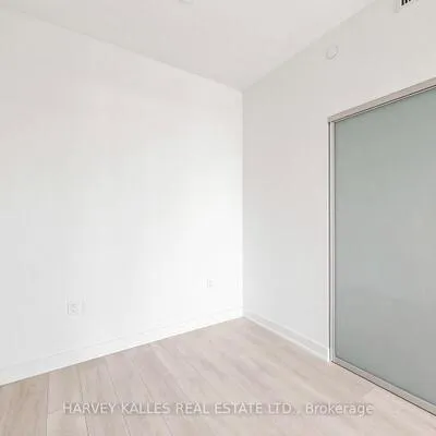 127,&nbsp;Broadway, Mount Pleasant West, Toronto