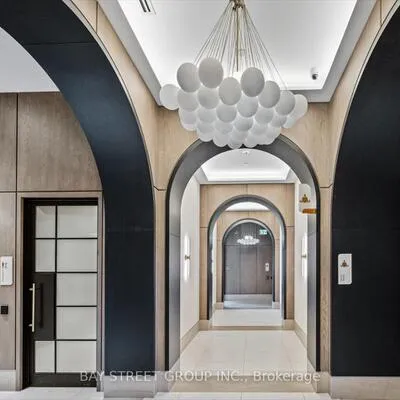30,&nbsp;Inn On The Park, Banbury-Don Mills, Toronto