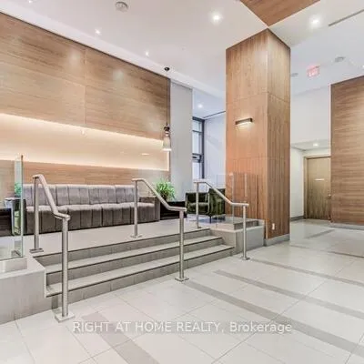 295,&nbsp;Adelaide, Waterfront Communities C1, Toronto