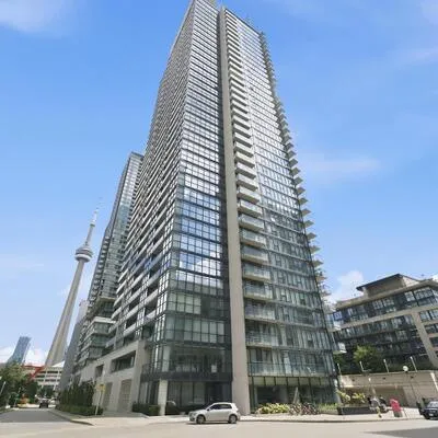 25,&nbsp;Capreol, Waterfront Communities C1, Toronto