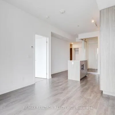15,&nbsp;Holmes, Willowdale East, Toronto