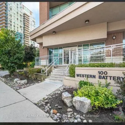 100,&nbsp;Western Battery, Niagara, Toronto