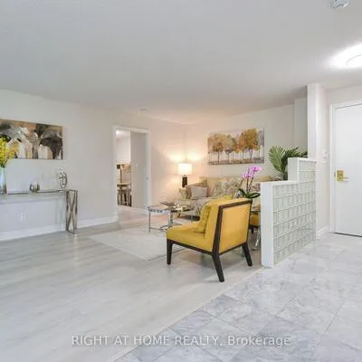 3181,&nbsp;Bayview, Bayview Woods-Steeles, Toronto