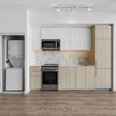 500,&nbsp;Dupont, Annex, Toronto
