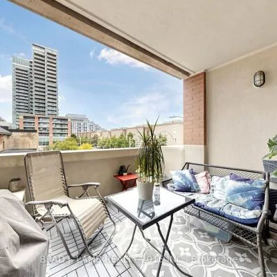 65,&nbsp;East Liberty, Waterfront Communities C1, Toronto