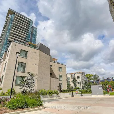 270,&nbsp;Davenport, Annex, Toronto