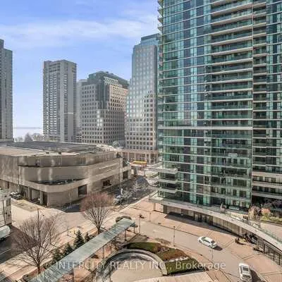 12,&nbsp;Yonge, Waterfront Communities C1, Toronto