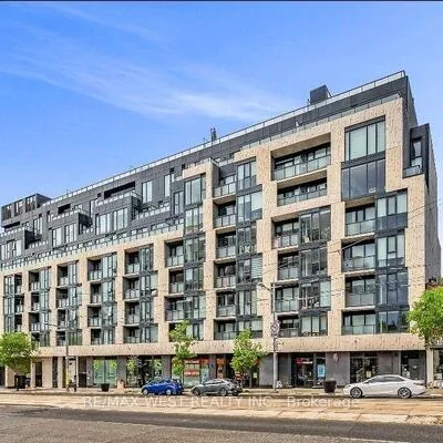 840,&nbsp;St Clair, Oakwood Village, Toronto