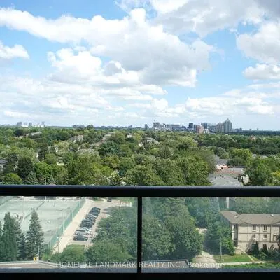 35,&nbsp;Hollywood, Willowdale East, Toronto