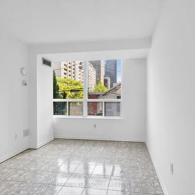 25,&nbsp;Maitland, Church-Yonge Corridor, Toronto