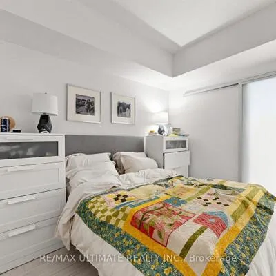 39,&nbsp;Sherbourne, Moss Park, Toronto