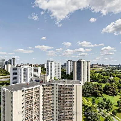 18,&nbsp;Graydon Hall, Parkwoods-Donalda, Toronto