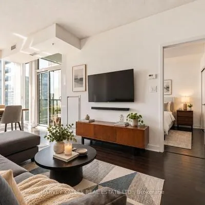 295,&nbsp;Adelaide, Waterfront Communities C1, Toronto