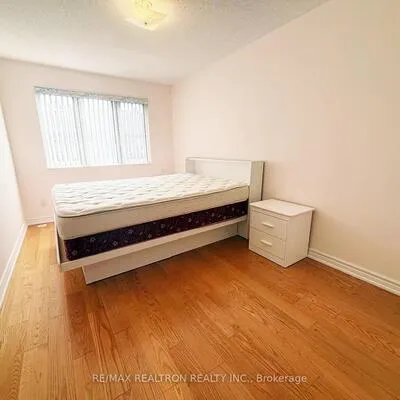 1881,&nbsp;McNicoll, Steeles, Toronto