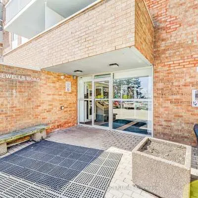 15, Sewells, Malvern, Toronto