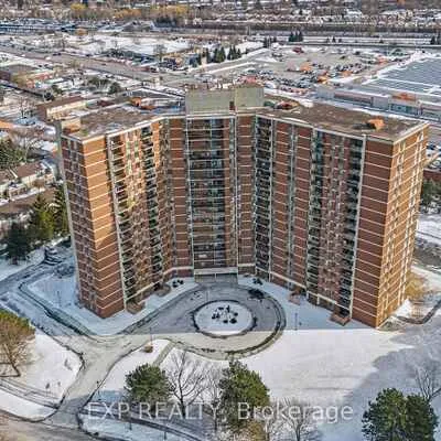 121,&nbsp;Trudelle, Eglinton East, Toronto