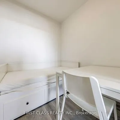 2369,&nbsp;Danforth, East End-Danforth, Toronto