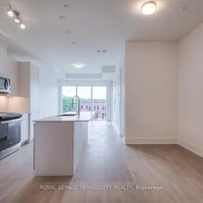 495,&nbsp;Logan, North Riverdale, Toronto