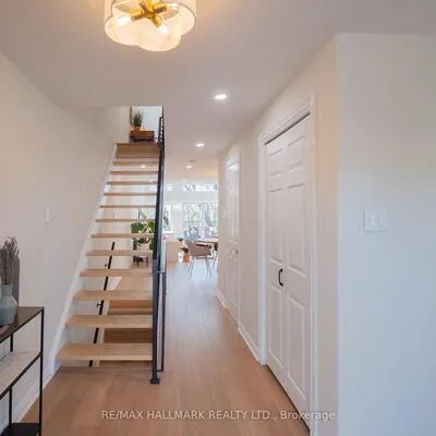 18,&nbsp;Doncrest, Playter Estates-Danforth, Toronto