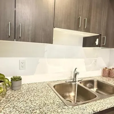 1,&nbsp;Falaise, West Hill, Toronto