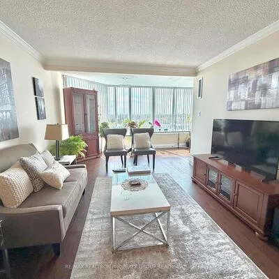 11753,&nbsp;Sheppard, Rouge E11, Toronto