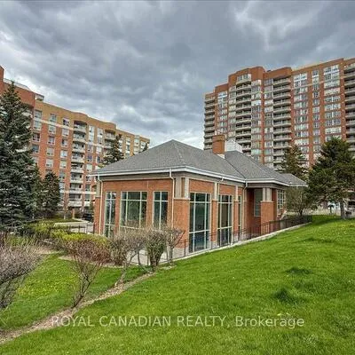 410,&nbsp;Mclevin, Malvern, Toronto