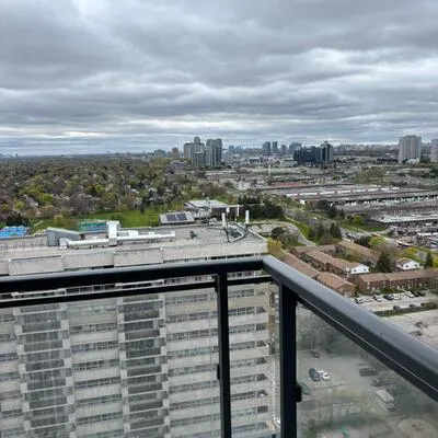 30,&nbsp;Meadowglen, Woburn, Toronto