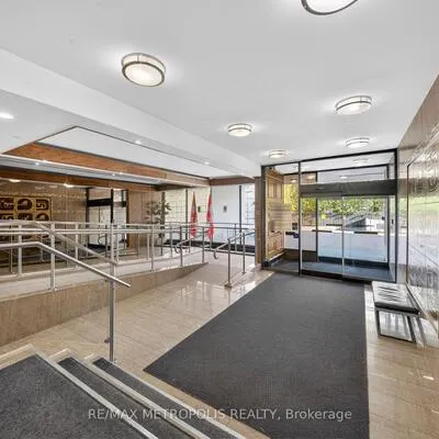 15,&nbsp;Torrance, Eglinton East, Toronto
