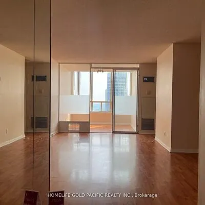 88,&nbsp;Corporate, Woburn, Toronto