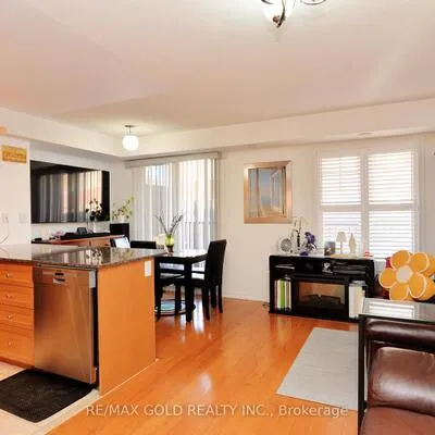 671A,&nbsp;Warden, Clairlea-Birchmount, Toronto
