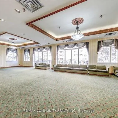 430,&nbsp;Mclevin, Malvern, Toronto