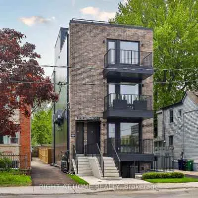 2343,&nbsp;Gerrard, East End-Danforth, Toronto