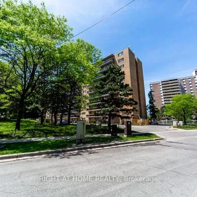 100,&nbsp;Dundalk, Dorset Park, Toronto