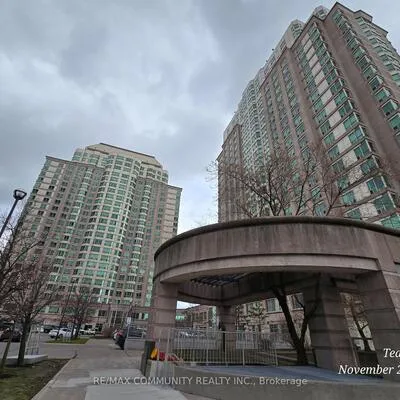 1,&nbsp;Lee Centere, Woburn, Toronto