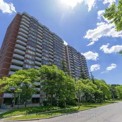 121,&nbsp;Ling, West Hill, Toronto