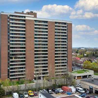15,&nbsp;Torrance, Eglinton East, Toronto