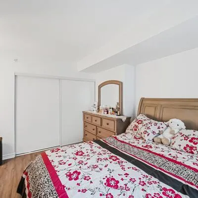 1,&nbsp;Falaise, West Hill, Toronto